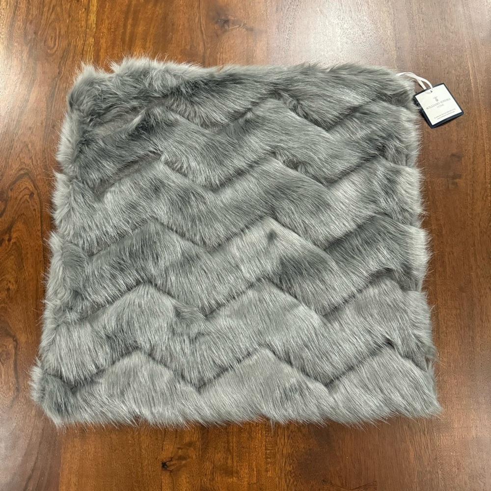 New!‎ Williams Sonoma Home Faux Fur Chevron Pillow Cover 18x18